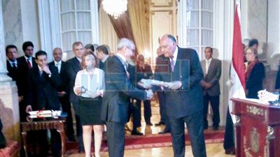 بالصور.. تكريم السفير أحمد عبد اللاه في يوم الدبلوماسية المصرية