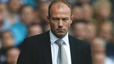 آلان شيرار يدعم جلين هودل وساوثجيت لقيادة منتخب انجلترا