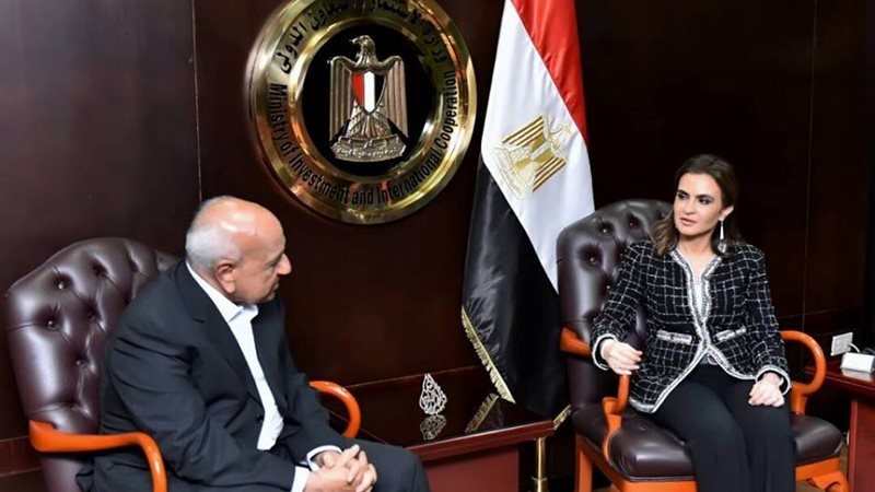وزيرة الاستثمار خلاال