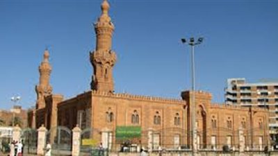 محاولة ذبح ماسح أحذية قرب مسجد بالخرطوم