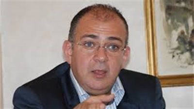 خبير اتصالات يحذر من خطر فيروسات إلكترونية خبيثة (فيديو)