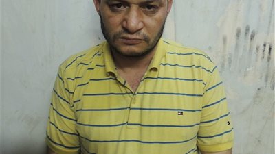القبض على مدرس بحوزته 3100 قرص منشط جنسى وترامادول في السيدة زينب