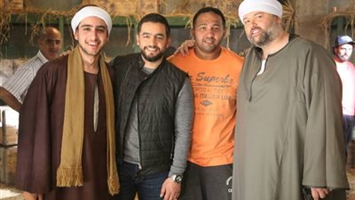 محمد عبد العزيز يبدأ تصوير مشاهده بـ 
