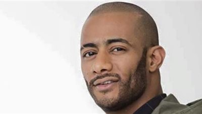 محمد رمضان وإيمان العاصي: 