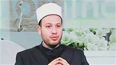 النواوي يوضح حكم 