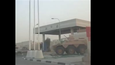 بالفيديو.. تمركز المدرعات والآليات العسكرية فى شوارع الدوحة