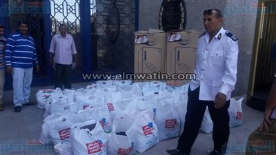 بالصور.. توزيع مساعدات على أسر السجناء والمفرج عنهم بالإسكندرية