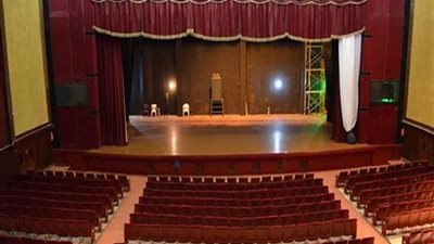 اليوم.. فرقة رضا على مسرح ساحة الهناجر