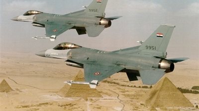 عاجل.. القوات الجوية تحبط محاولة لـ اختراق الحدود الغربية
