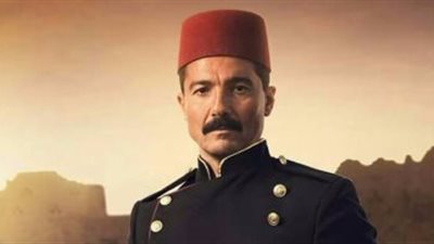 خالد النبوي لفريق العمل: ثلاثة مبدعون بدونهم لم تكن 