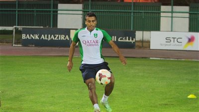 خاص .. مصدر بالأهلي ينفي التفاوض مع عبد الشافي