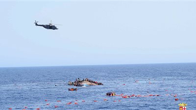 البحرية الليبية: فقدان أكثر من 30 مهاجرًا غير شرعيًا شرق طرابلس