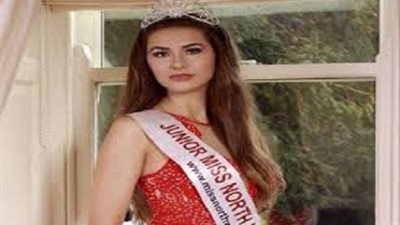 مصرع سكاي ميتشل ملكة جمال بريطانيا في حادث سير