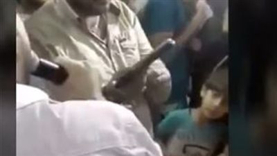 بالفيديو.. مقتل طفلة في فرح شعبي