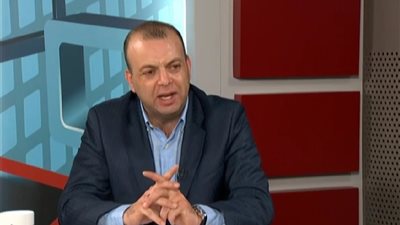  سياسي فلسطيني: ستظل الكنائس والمساجد شاهدة على حقوقنا