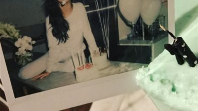 شاهد.. سيلينا جوميز تحتفل بعيد ميلادها مع أصدقائها