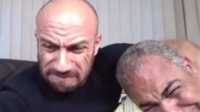 بالفيديو.. خناقة بين أحمد مكي وبيومي فؤاد على الهواء