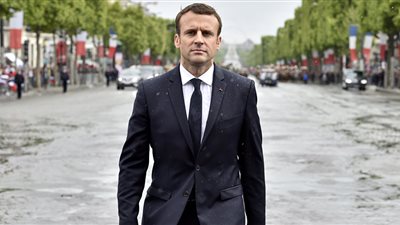 بالصورة.. تسريبات ويكيليكس تطول ماكرون