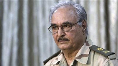 حفتر يأمر باستهداف القطع البحرية غير المصرح لها بدخول المياه الإقليمية الليبية
