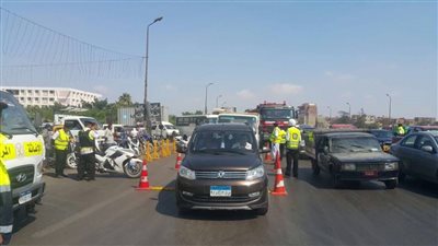 بالصور.. مدير المرور يشرف على حملات الكشف عن متعاطي المخدرات