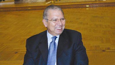لواء بحري: انضمام الغواصة الألمانية تايب 42 للأسطول المصري 