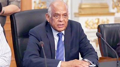 رئيس مجلس النواب يرأس اليوم لجنة مناقشة رسالة دكتوراه بحقوق المنصورة