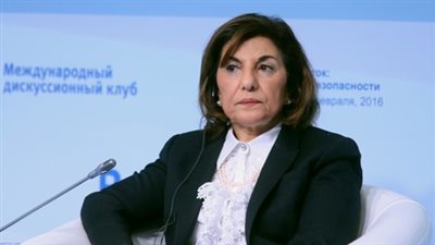 مستشارة الرئيس السوري: علينا أن نعترف بالأخطاء