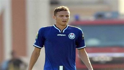 محمود عزت يتعرض للإصابة في مران المنتخب