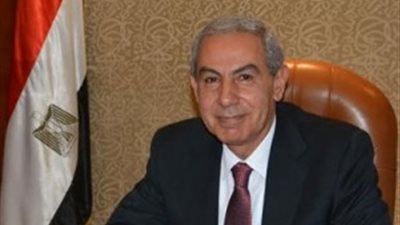 وزير الصناعة: طرح ثلاثة مجمعات صناعية بالعاشر من رمضان خلال شهرين