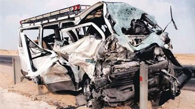 بالاسماء اصابة 16 شخص في انقلاب سيارة ميكروباص بصحراوي المنيا