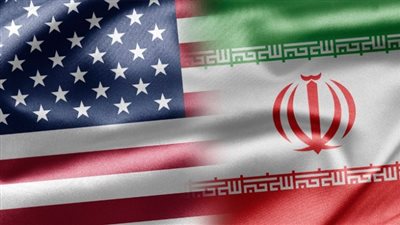 الدفاعات الجوية الإيرانية تجبر طائرة تجسس أمريكية على الابتعاد