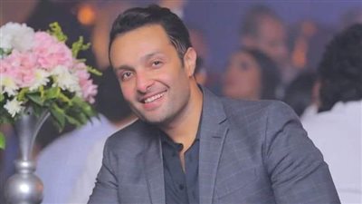 الجامعة الكندية تكرم الفنان وائل عبد العزيز