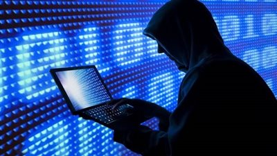 بهاء حسن: توسیع الشرکات الصغيرة من أولويات المؤتمر العربی للإنترنت