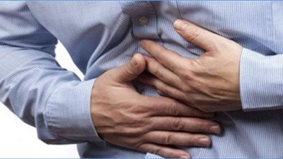 تسمم 6 أشخاص بسوهاج عقب تناولهم وجبة فاسدة