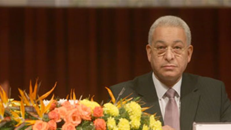  الدكتور هاني هلال