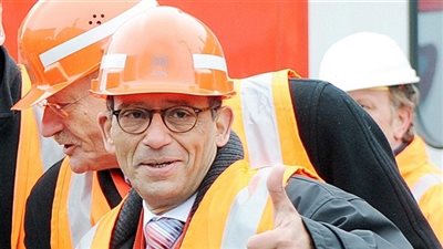 مستشار الرئيس للشئون الهندسية يتوجه إلى ألمانيا