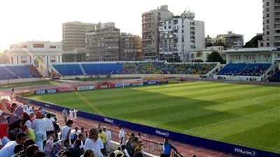 ستاد الإسكندرية يستقبل الجماهير لمشاهدة مباراة مصر و الكونغو