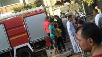 7 سيارات إطفاء للسيطرة على حريق بمصنع منظفات في العاشر من رمضان 