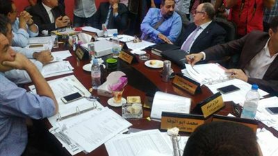 رئيس الزمالك يوجه نصيحة إلى هاني أبو ريدة وأعضاء الجبلاية 