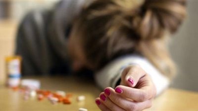  ربة منزل تحاول الانتحار بتناول حبوب  حفظ الغلال في البحيرة 