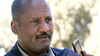 مساعد الرئيس السوداني يصل مطار القاهرة