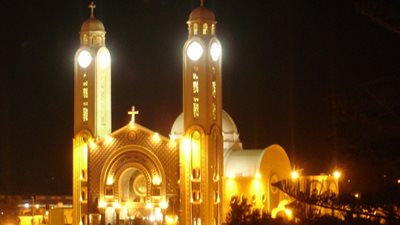 مساعد وزير الآثار يتفقد موقع دير المحرق بأسيوط 