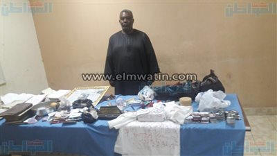 ضبط عاطل لممارسته أعمال الدجل والشعوذة بمنشية ناصر