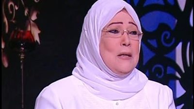 شاهد .. ياسمين الخيام من داخل غرفة الرعاية مع شادية 