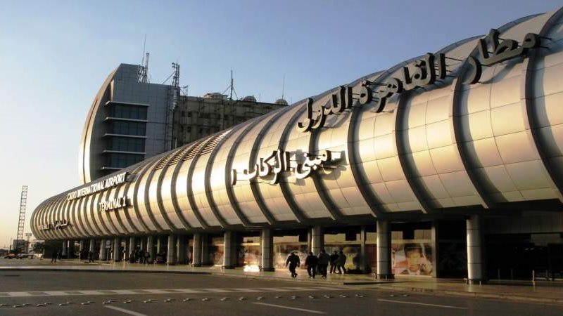 مطار القاهرة