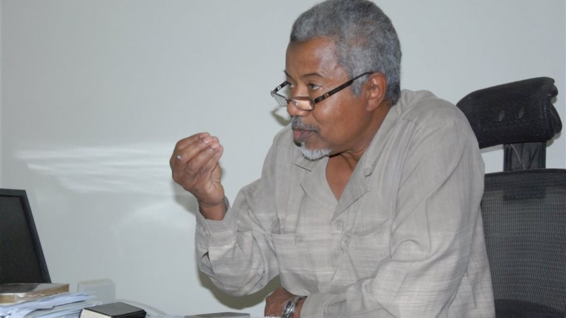 محمد آدم