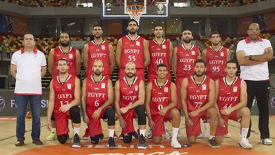 مصر تصطدم بأنجولا في تصفيات 