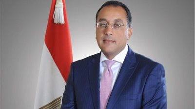 المجموعة الاقتصادية تبحث دعم الاستثمارات والنهوض بالصناعات المحلية 