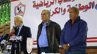 بالصور.. مرتضي منصور: العتال لن يدخل النادي.. والنيابة لديها مستندات تزوير شهادته