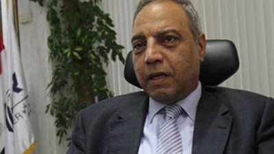 رئيس القابضة لمصر الطيران يشيد بإتمام صفقة طائرات بوينج الأمريكية